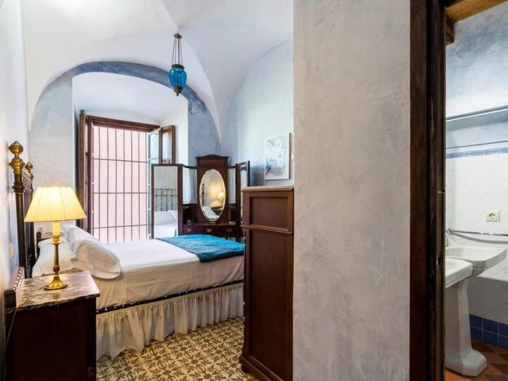Historic House In The City Center Siviglia Esterno foto