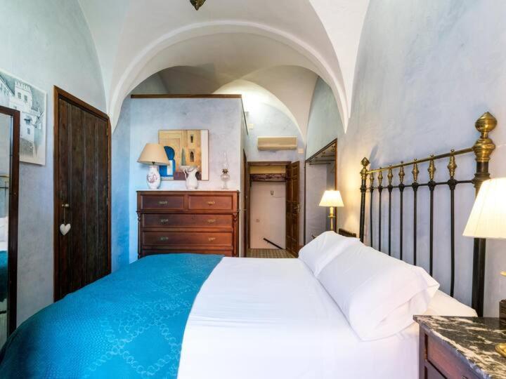 Historic House In The City Center Siviglia Esterno foto